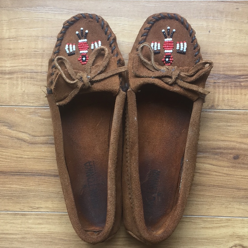 Minnetonka Thunder Bird Moccasins